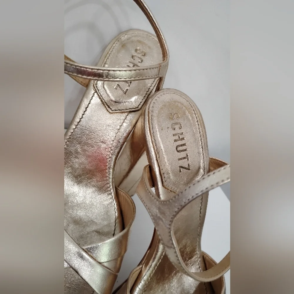 ROSE GOLD LEATHER PLATFORM SANDALS